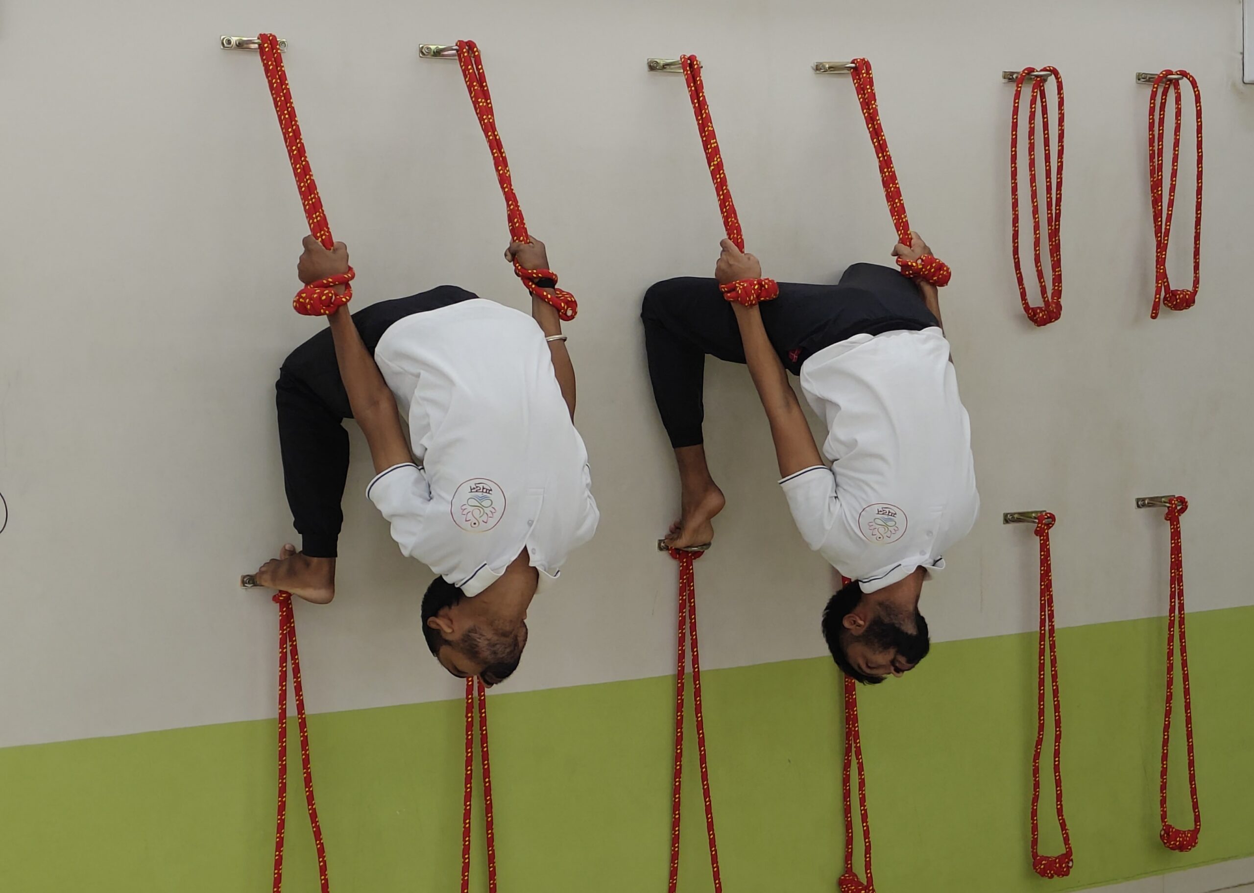 Rope yoga